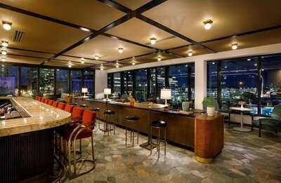 The Cannon Ball Lounge