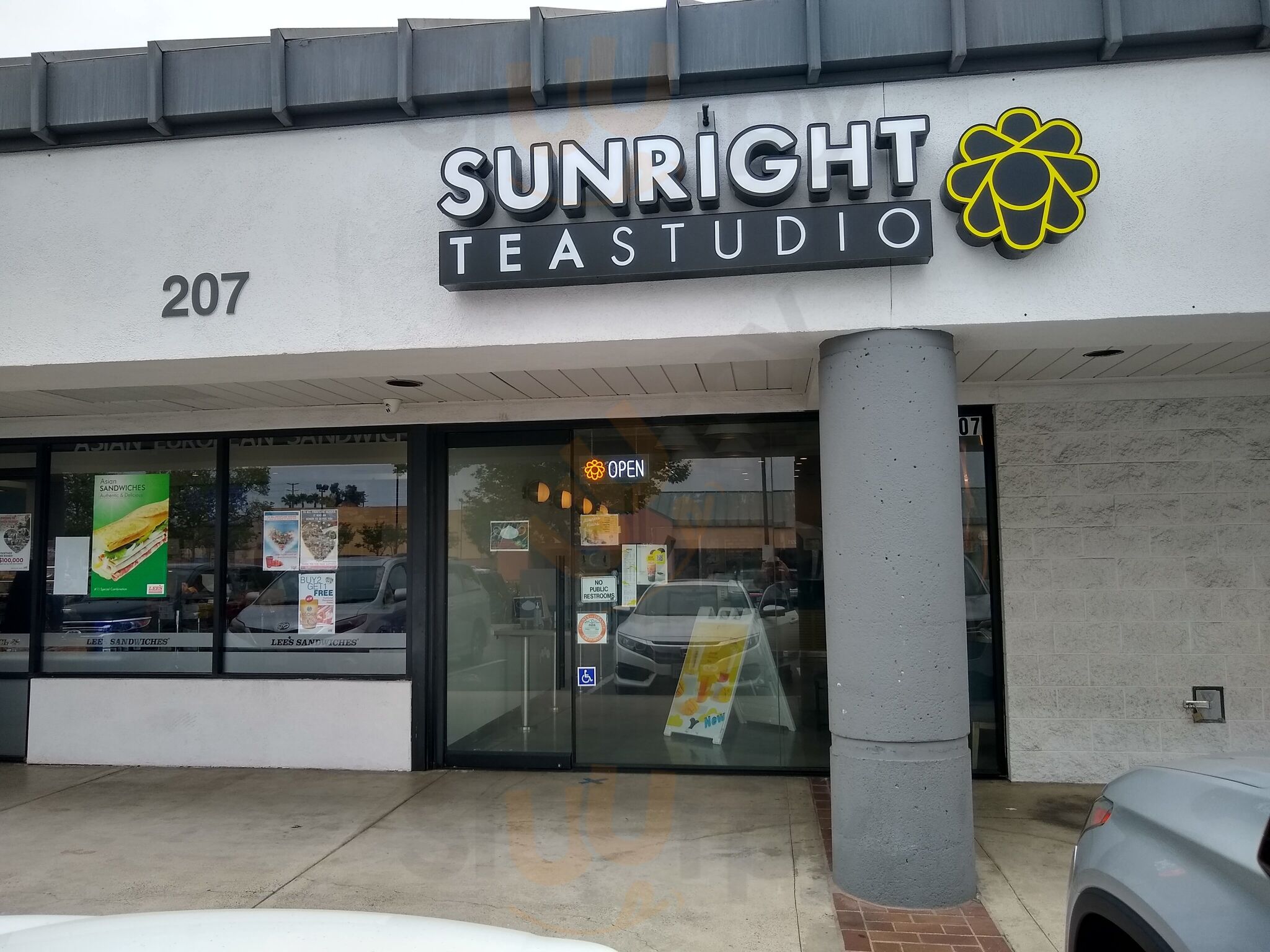 Sunright Tea Studio