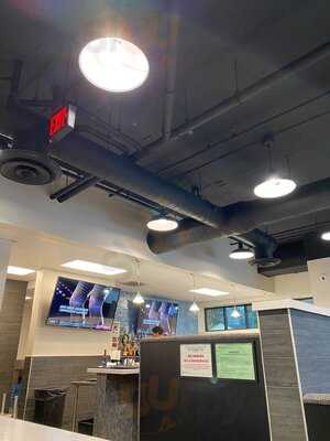 Trapper's Sushi - Tacoma