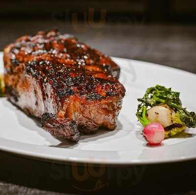 Harlo Steakhouse And Bar