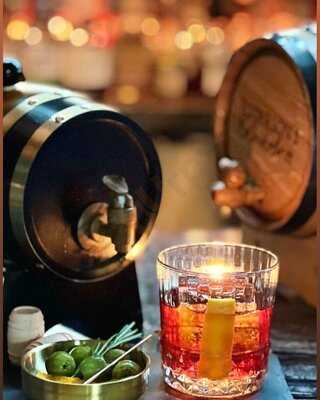 Harlo Steakhouse And Bar