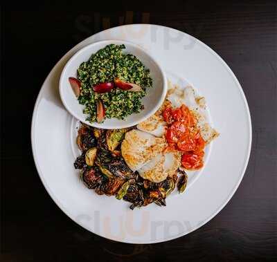 Harry's Grille And Tavern