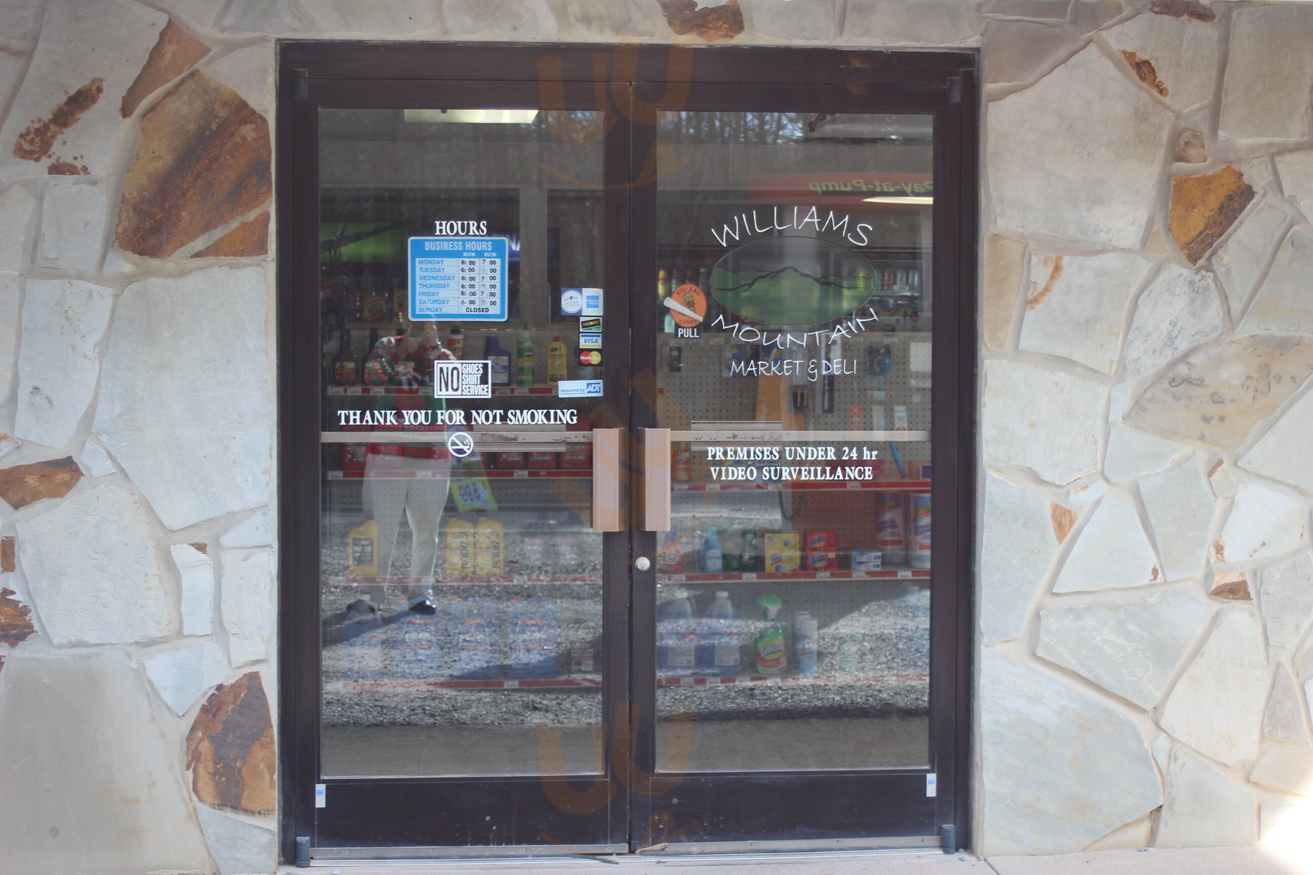 Williams Mountain Market & Deli