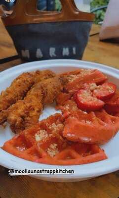 Mooliauno's Trapp Kitchen