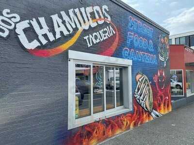Dos Chamucos Taqueria