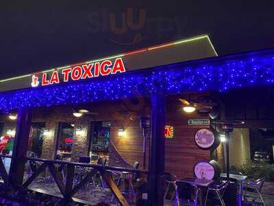 La Toxica Seafood And Bar