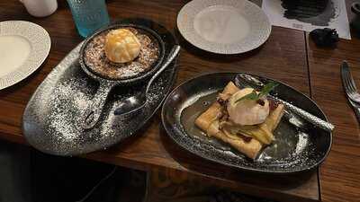 Castillo Craft Bar + Kitchen