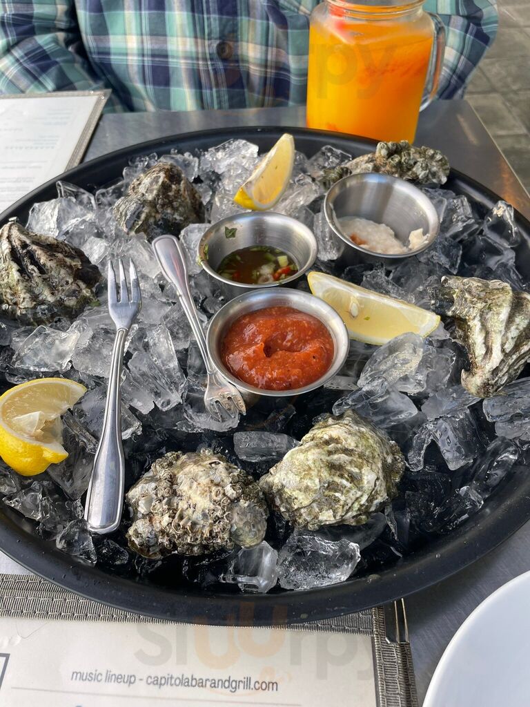 Capitola Bar & Grill