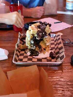 Daddy Mac's Down Home Dive