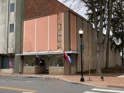 La Petite Pastry Shop