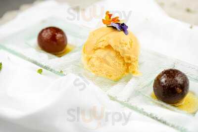 Naan - Indian Bistro