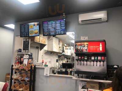 Ariela's Pizza & Kosher Kitchen