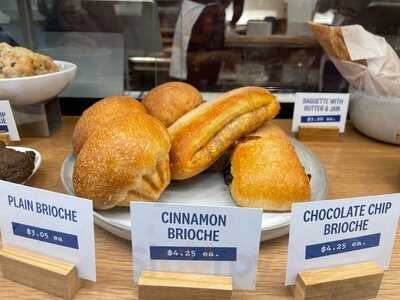 Levain Bakery - Newbury