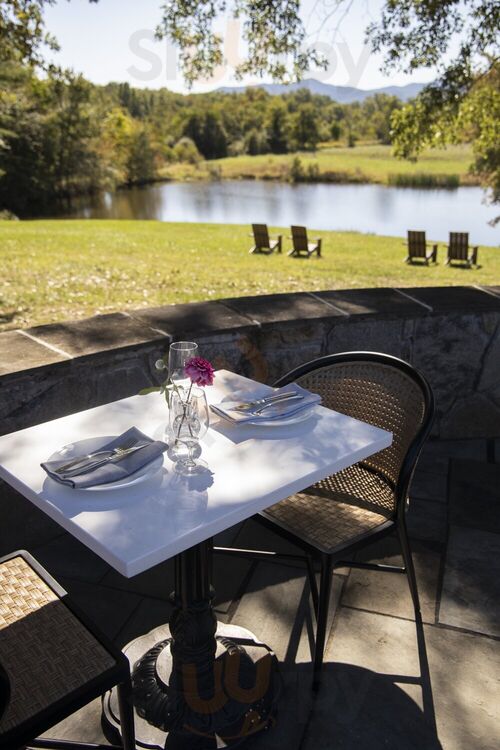 The Restaurant At Blue Rock
