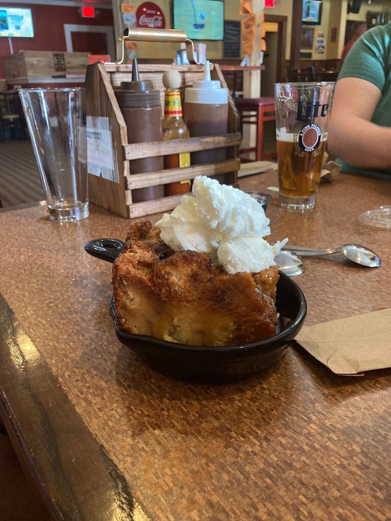 Uncle Dave's Bbq And Bar