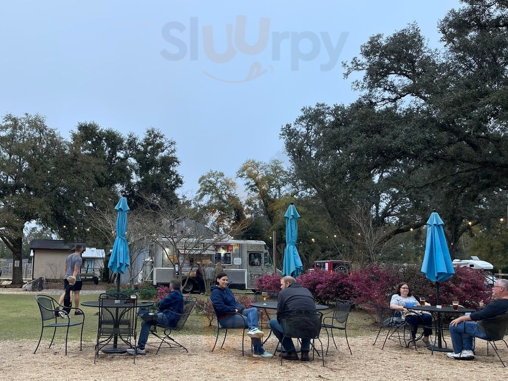 Gary's Brewery & Biergarten