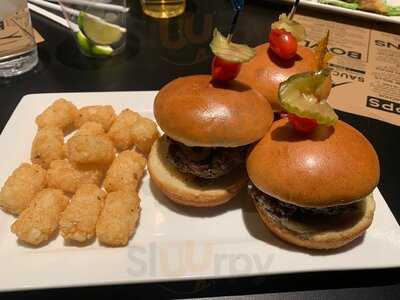 Craggy Range Sports Bar & Grill