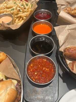 Craggy Range Sports Bar & Grill