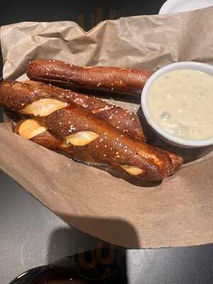 Craggy Range Sports Bar & Grill