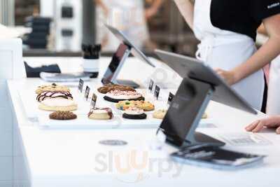 Crumbl Cookies Clovis