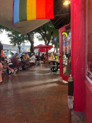 Cubata Tapas Y Vinos