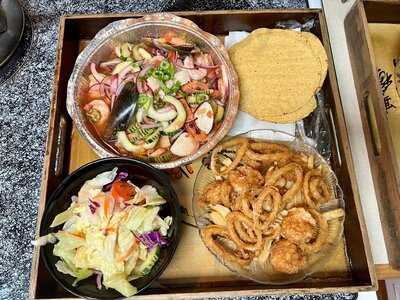 Muelle De San Blas Seafood Grill & Bar