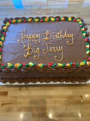 Momento Restaurant + Bar