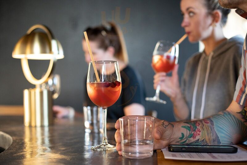 Floyd's Wine Lounge