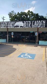 Lazy Oaks Beer Garden