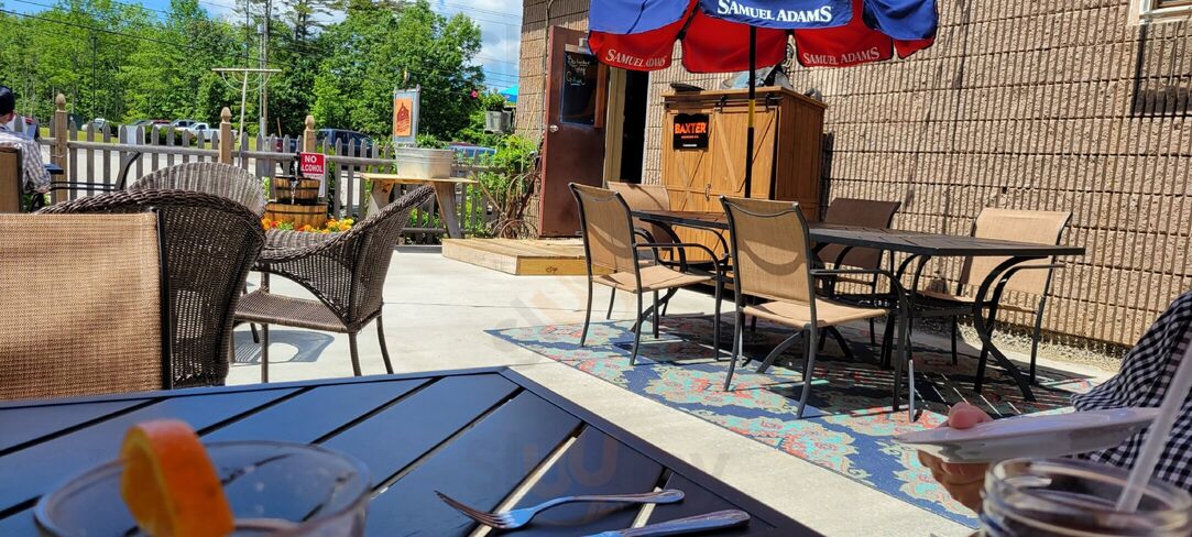 Barnhouse Grill & Pub