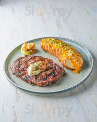 Amar Peruvian & Mexican Kitchen