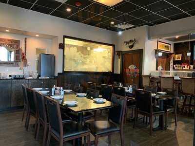 Lee Bistro Asian Cuisine