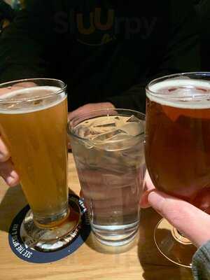 Bj's Restaurant & Brewhouse