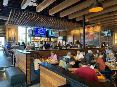 Bj's Restaurant & Brewhouse