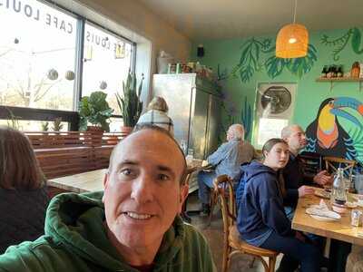 Cafe Louis