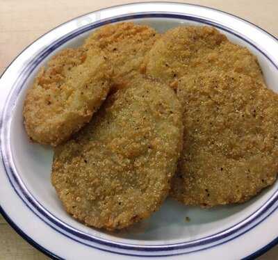 Gus's World Famous Fried Chicken