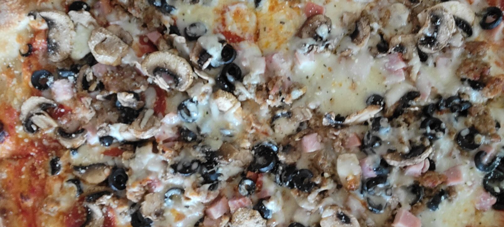 Cucinellas Pizzeria