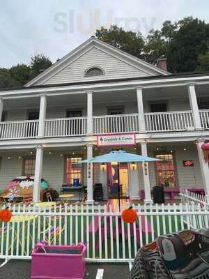 Crystals And Cones Ice Cream & Gifts