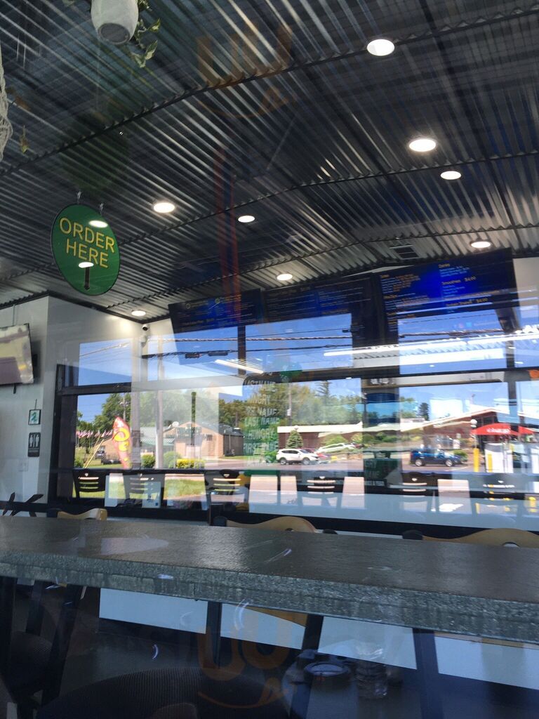 Pita : A Sandwich Stop