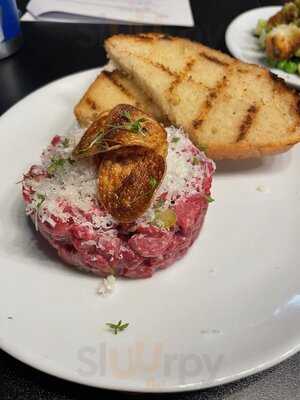 Black Rooster Bistro