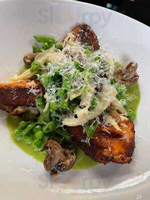 Black Rooster Bistro