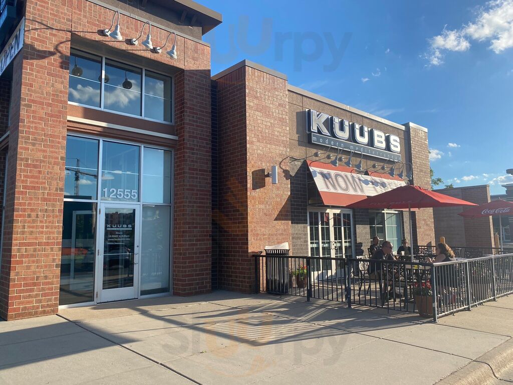 Kuubs Modern Mediterranean
