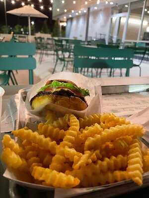 Shake Shack Park And Preston