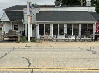 Aunt Ginny's Cafe