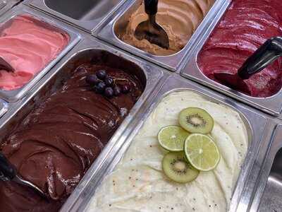 Ceo's Gelato Bistro
