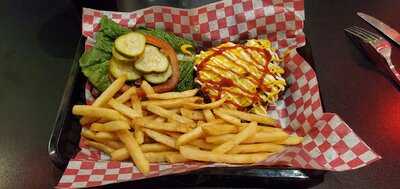 Mad Love Eat + Drink