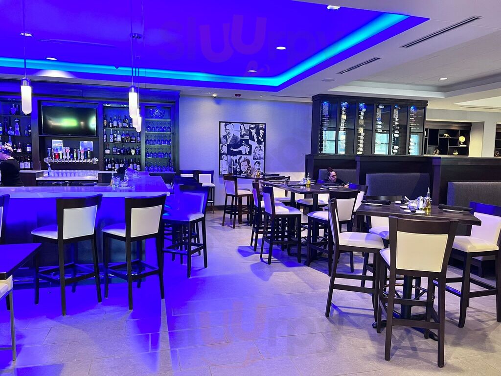 Johnny's Italian Steakhouse