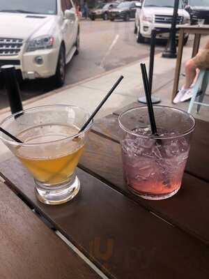 Gracious Plates On Main