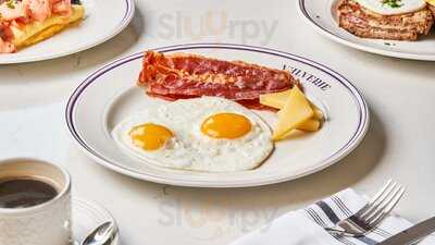 Velverie Cafe And Teahouse