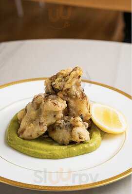 Bar167 Bistro & Lounge